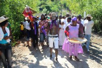 /album/a1-edisyon-%27%27an-nou-kore-kilti-nou%27%27-%c3%b2ganize-pa-plg-%28-production-la-gonave-%29/a1-edisyon-an-nou-kore-kilti-nou-%c3%b2ganize-pa-plg-%28-production-la-gonave-%29-vodou-la-gonave-haiti-%287%29-jpg/